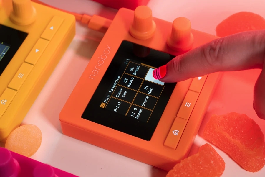 1697106470122241.jpg 1010music-nanobox-tangerine.webp.jpg